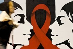 ELLITORAL_10301 |  Archivo El VIH sigue su marcha en el mundo, impulsado por el desconocimiento, a pesar de las fuertes campañas de difusión.