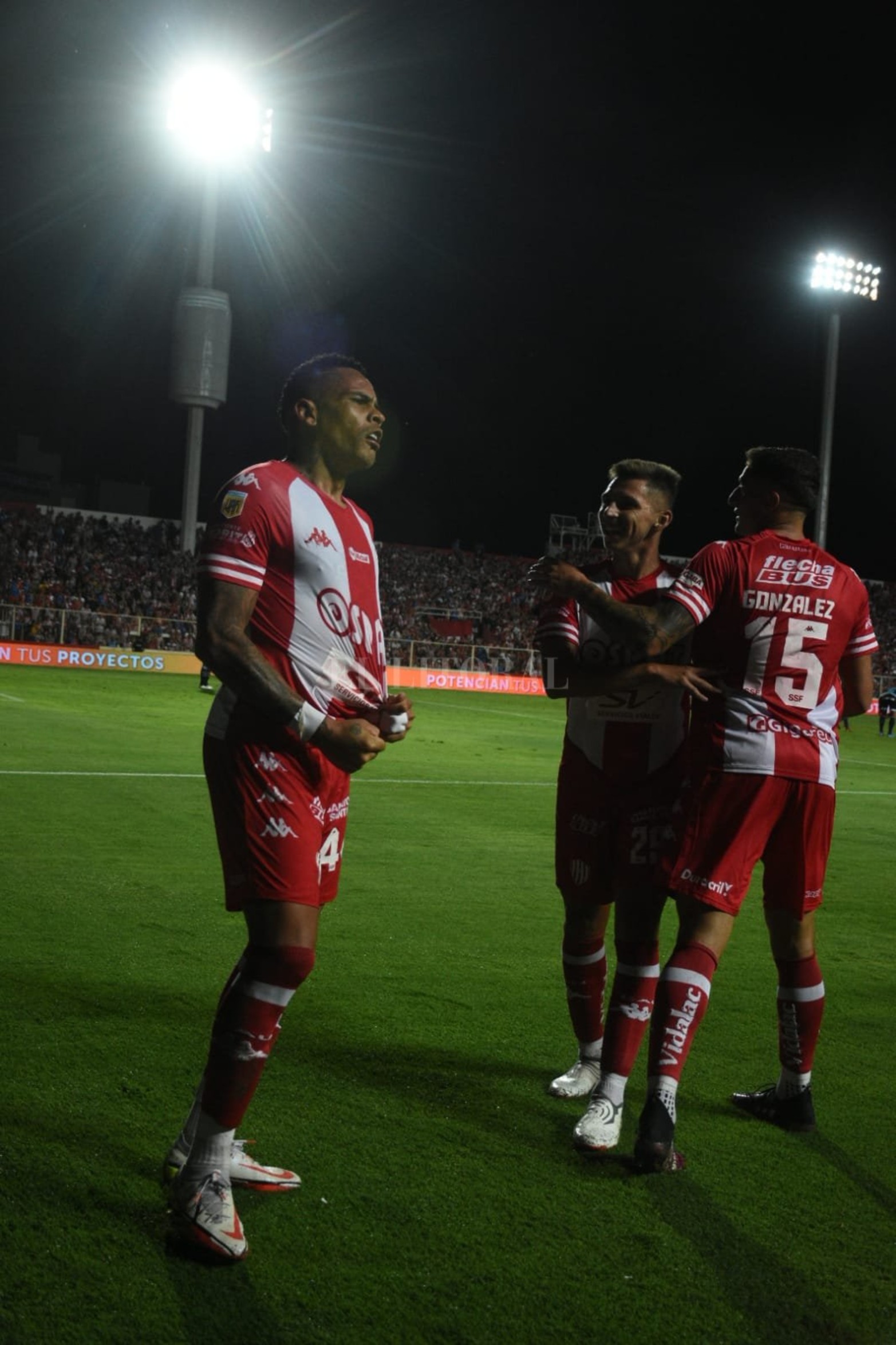 Unión le ganó 1 a 0 a Atlético Tucumán. De 9 puntos en juego cosechó 7.