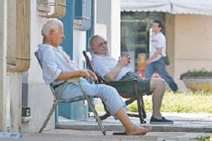 Flavio Raina Permanecer en lugar fresco y ventilado y tomar mucha agua es fundamental para pasar el calor.