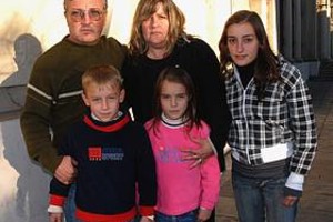 ELLITORAL_15073 | Flavio Raina La familia Presser pide la colaboración de testigos del accidente que le costó la vida a Estefanía, la mayor de cinco hermanos. Fue el viernes 12 en Suipacha y 25 de Mayo.