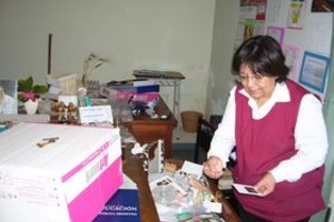 ELLITORAL_13925 |  Danilo Chiapello Los malvivientes se llevaron una CPU donde había gran cantidad de material que hace a la historia del establecimiento.  Teníamos guardado hasta el último cumpleaños del padre Gasparotto , confirmó la directora Mirta Pereyra de Reynoso.