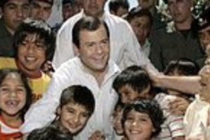 ELLITORAL_10292 |  Télam El actual gobernador de Santiago del Estero, Gerardo Zamora, se proclamó reelecto