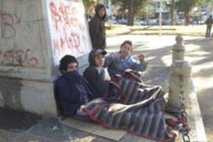 Luis Cetraro Es común ver a los chicos limpiando vidrios o haciendo malabares en la calle.