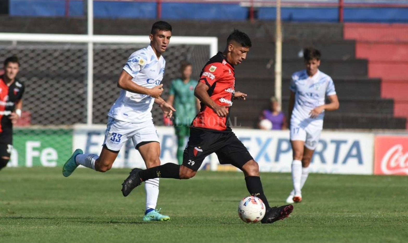 Colón derrotó 3 a 1 a Godoy Cruz por la segunda fecha de la Liga Profesional. El partido se jugó en Paraná.