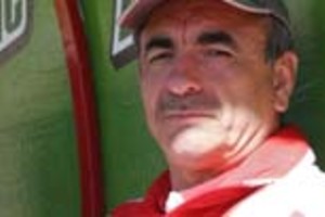 ELLITORAL_2676 |  Mercedes Pardo Busca los mejores. Carlos Trullet entiende que, con Mosset, estaría completa la formación inicial de Unión de cara al debut ante San Martín de Tucumán, el próximo domingo 12.