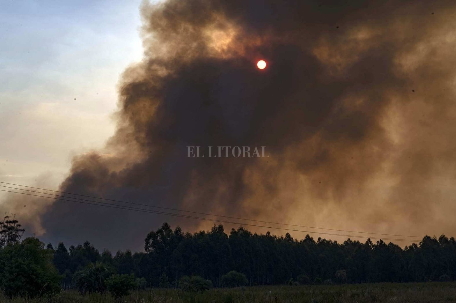 Los incendios en Corrientes se han descontrolados.