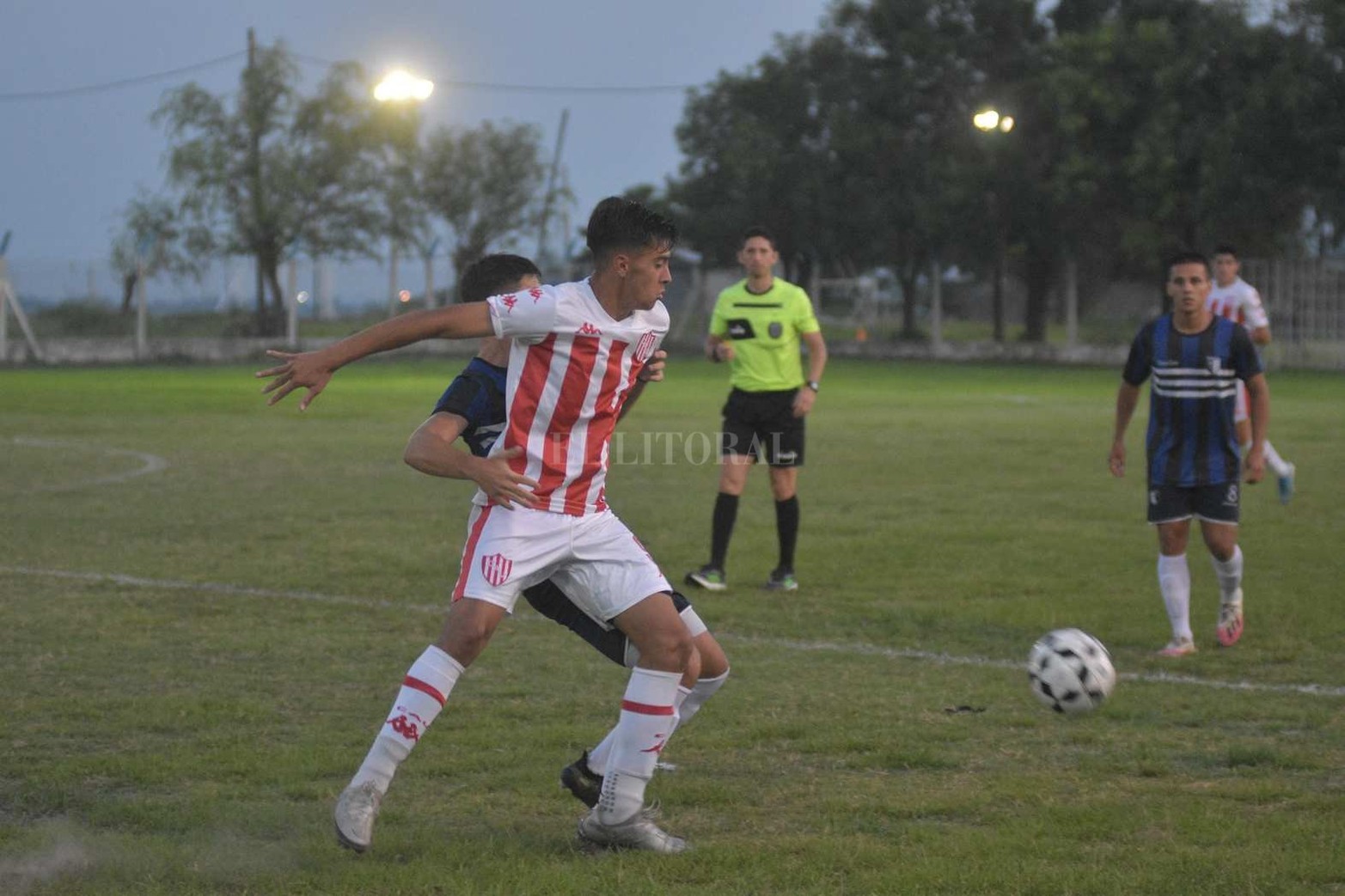 Por la tercera fecha del torneo Tiburón Lagunero "Federico Caputto" Unión le ganó 1 a 0 a El Quilla.