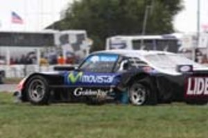 Telam Télam Mar de Ajó 10/02/08
Se corrió la primera competencia del Turismo Carrera, en el autódromo 'Luis Rubén di Palma' de la ciudad balnearia de Mar de Ajo.
Foto: Laura Cano/Télam/jcp