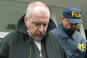 Télam Esposado. Un millón de pesos fue el aporte de Néstor Lorenzo en 2007 al Frente para la Victoria.