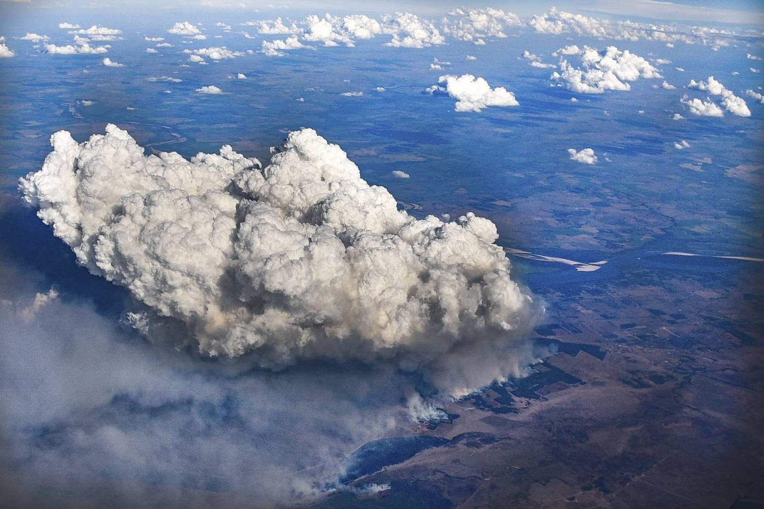Los incendios en Corrientes se han descontrolados.
