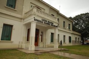 Néstor Gallegos. Las instalaciones del ex Regimiento 12 de Infantería albergarán a todos los alumnos de los tres niveles del Liceo Militar General Manuel Belgrano.