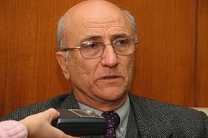 ELLITORAL_13509 |  Archivo El Litoral Las dudas del Tribunal son legítimas, pero nosotros respondimos con argumentos convincentes , dijo el secretario de Finanzas, Carlos Fernández.