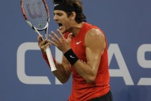 AFP Juan Martin Del Potro from Argentina (17) during his quarterfinal match with Andy Murray from Great Britian (6) at the US Open tennis tournament on September 3, 2008 at the USTA National Tennis Center in New York City. AFP PHOTO / TIMOTHY A. CLARY