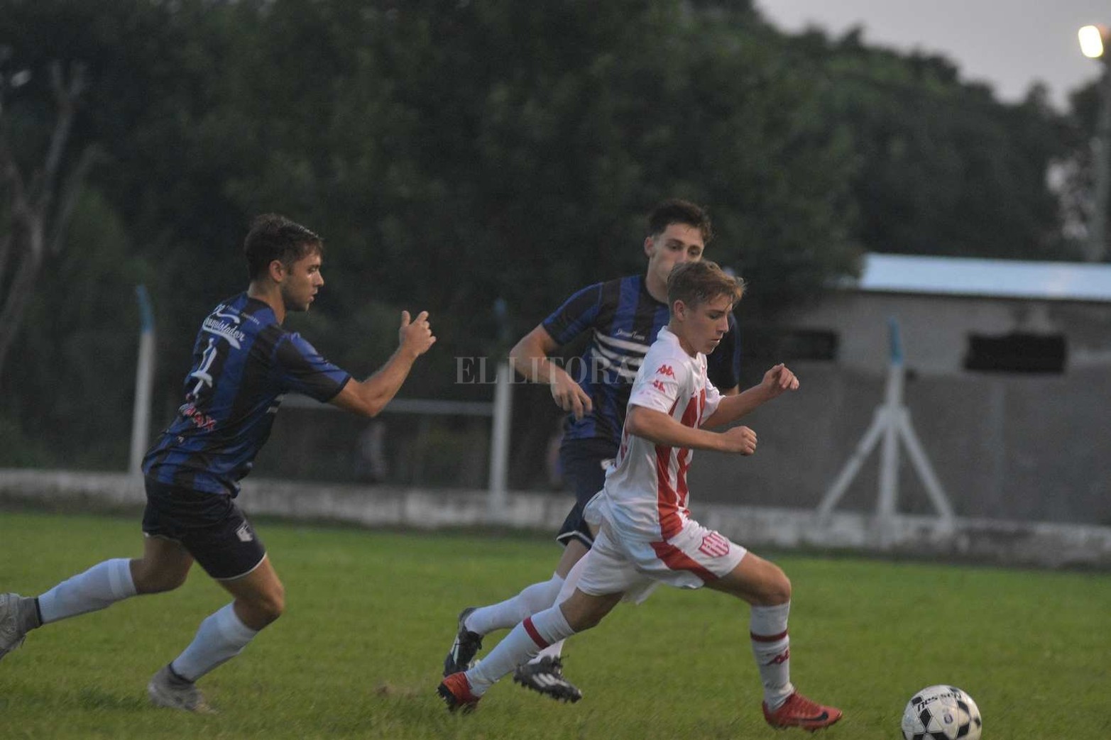 Por la tercera fecha del torneo Tiburón Lagunero "Federico Caputto" Unión le ganó 1 a 0 a El Quilla.