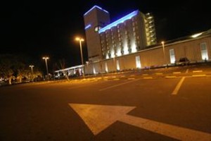 Mauricio Garín Por prevención, el casino de Santa Fe estuvo cerrado tres días. Anoche reabrió sus puertas.