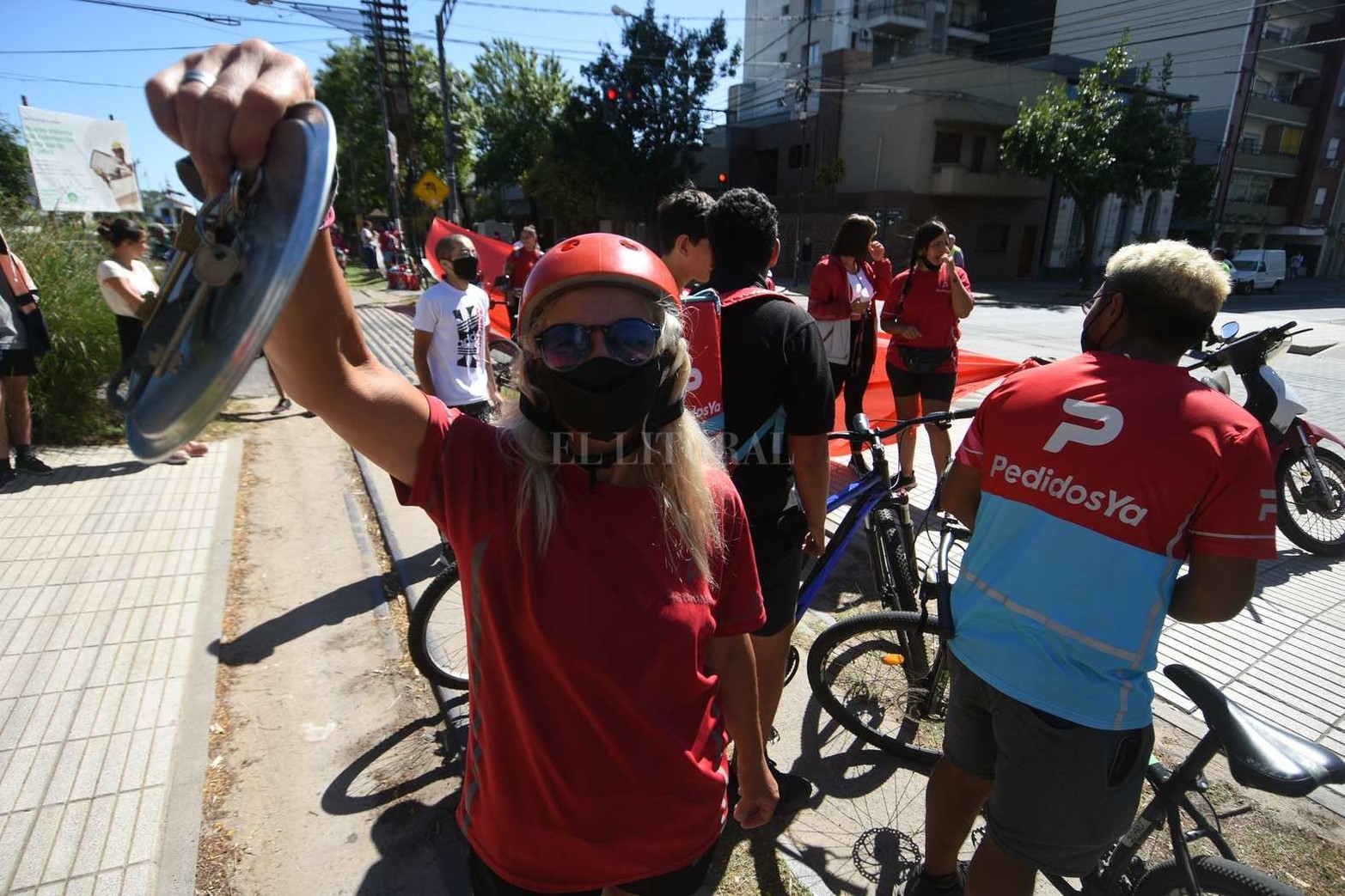 Por día, hay un promedio de ocho robos a los que trabajan de delivery en la ciudad de Santa Fe.