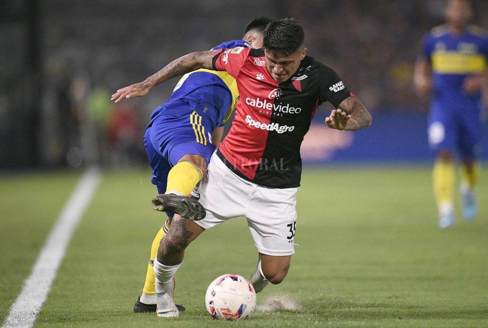 Colón empató 1 a 1 con Boca. Sobre el final del partido pudo empatarlo con gol de Lucas Beltran.