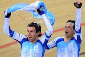 AFP Juan Curuchet y Walter Pérez