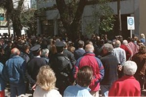 ELLITORAL_7348 | DyN Escrache en la casa de los Puccio