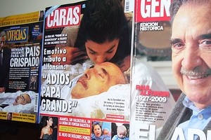 N Loyarte Las revistas reflejan el adiós a Alfonsín