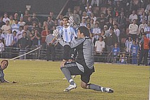 Flavio Raina El arquero sabalero tiene chances de volver a defender la valla argentina en el próximo amistoso.