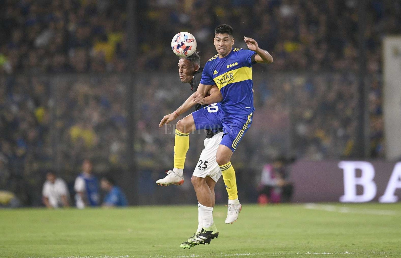 Colón empató 1 a 1 con Boca. Sobre el final del partido pudo empatarlo con gol de Lucas Beltran.