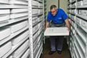 Amancio Alem En las cajas, permanecerá guardada nuestra histórica colección.