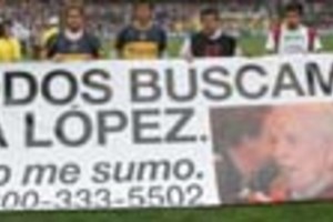 Archivo/El Litoral En los primeros meses, hubo una fuerte movilización para buscar a López, incluso en los estadios de fútbol. Ahora, no existe la misma intensidad.
