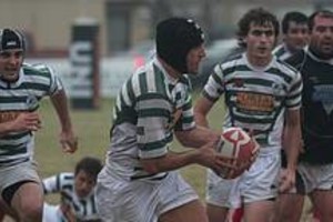 ELLITORAL_15201 |  Mauricio Garin Jockey Club de Rosario aprovechó sus mejores momentos en el equilibrado partido que disputó ante Universitario de Santa Fe.