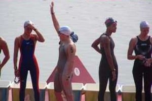 Diego Degano Antonella Bogarín en el momento de la presentación, minutos antes del inicio de la prueba.