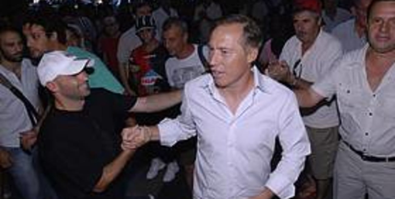 Roberto Sensini asumió como entrenador de Newell s Old Boys