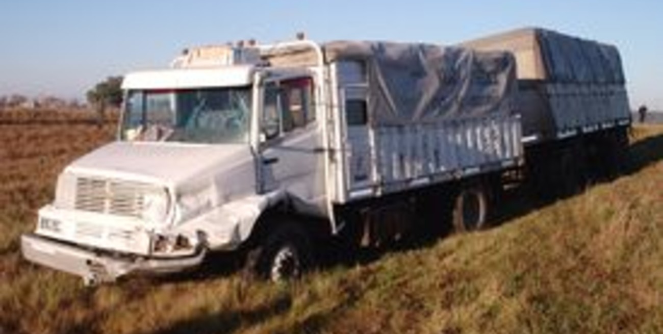 Un choque en la ruta 11 dejó dos muertos y un herido