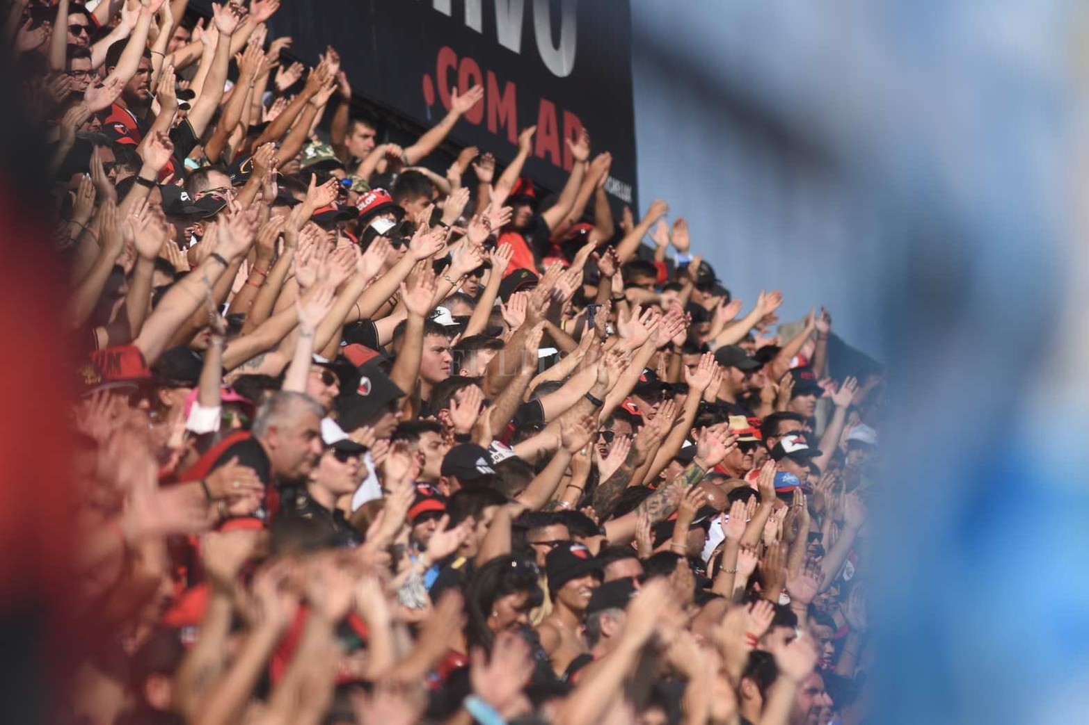 Colón derrotó 3 a 1 a Godoy Cruz por la segunda fecha de la Liga Profesional. El partido se jugó en Paraná.