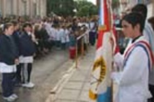 Guillermo Di Salvatore Abrazo simbólico y festejo de los 90 años de la escuela Belgrano.