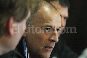 Pablo Aguirre González jugará su primer partido con la camiseta de UNL y se espera una masiva concurrencia de medios locales, de la región y también de Paraguay.