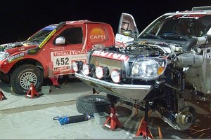 Santa Fe Dakar Team La Nissan Nº 452 de los santafesinos.