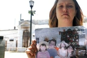 ELLITORAL_21775 |  Télam La búsqueda desesperada de los familiares terminó de la peor manera.