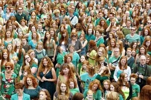 ELLITORAL_60278 |  EFE el nutrido grupete de  colorados  posa para la foto.