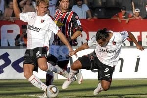 Télam Ya jugó en Primera. Cristian Núñez cuando vistió la camiseta de Newell?s Old Boys de Rosario en el 2010.