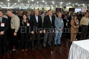 Prensa Partido Socialista Alicia Ciciliani, Antonio Bonfatti, Hermes Binner y Raúl Lamberto entre los 450 delegados que se reunieron en Buenos Aires