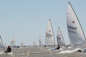 Guillermo Di Salvatore Elocuentes. Estas imágenes se verán nuevamente en la laguna Setúbal, que servirá de escenario para una gran fiesta del deporte náutico.