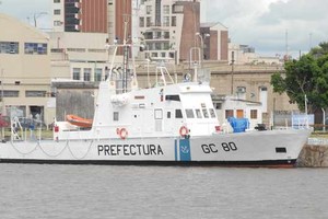 Flavio Raina Una vista del interior del barco apostado en el puerto local.