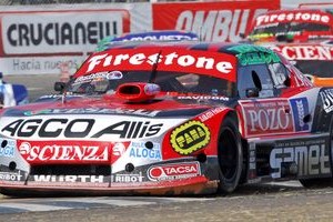 ELLITORAL_26901 |  Télam Norberto Fontana se impuso en la pasada fecha del TC corrida en el autódromo del Atlético, fue el 24 de mayo de 2009.