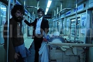 Gentileza Pol-ka Axel Etcheverry (Nicolás Cabré) y Diego Rouvier (Mariano Martínez) en una misión de la unidad especial y secreta de agentes, que se enfrenta al mal en pos del bienestar general de la humanidad.