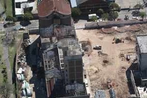 Amancio Alem La vista aérea deja ver lo que se hizo hasta ahora en el terreno del ex molino harinero Franchino.