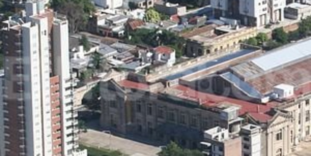 Intiman al municipio a devolver las estaciones Belgrano y Mitre