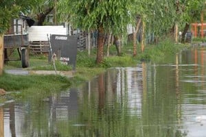 El Litoral Barrio Santa Rosa de Lima, una zona complicada, cada vez que llueve unos milímetros de más el agua invade las calles y algunos domicilios.