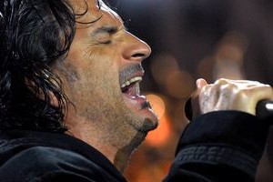 PABLO AHARONIAN El cantante llegará en trece días, en el marco de su gira presentación de 5to. Piso .