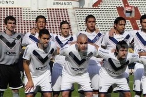 Télam El mejor equipo del fútbol argentino tuvo su premio este domingo, cuando gritó campeón.