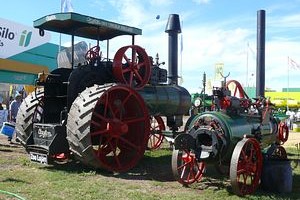 Gastón Neffen (Campolitoral) De principios de siglo. La primera estación que uno recorre es el Desierto Pampeano, donde se muestran las antiguas herramientas.